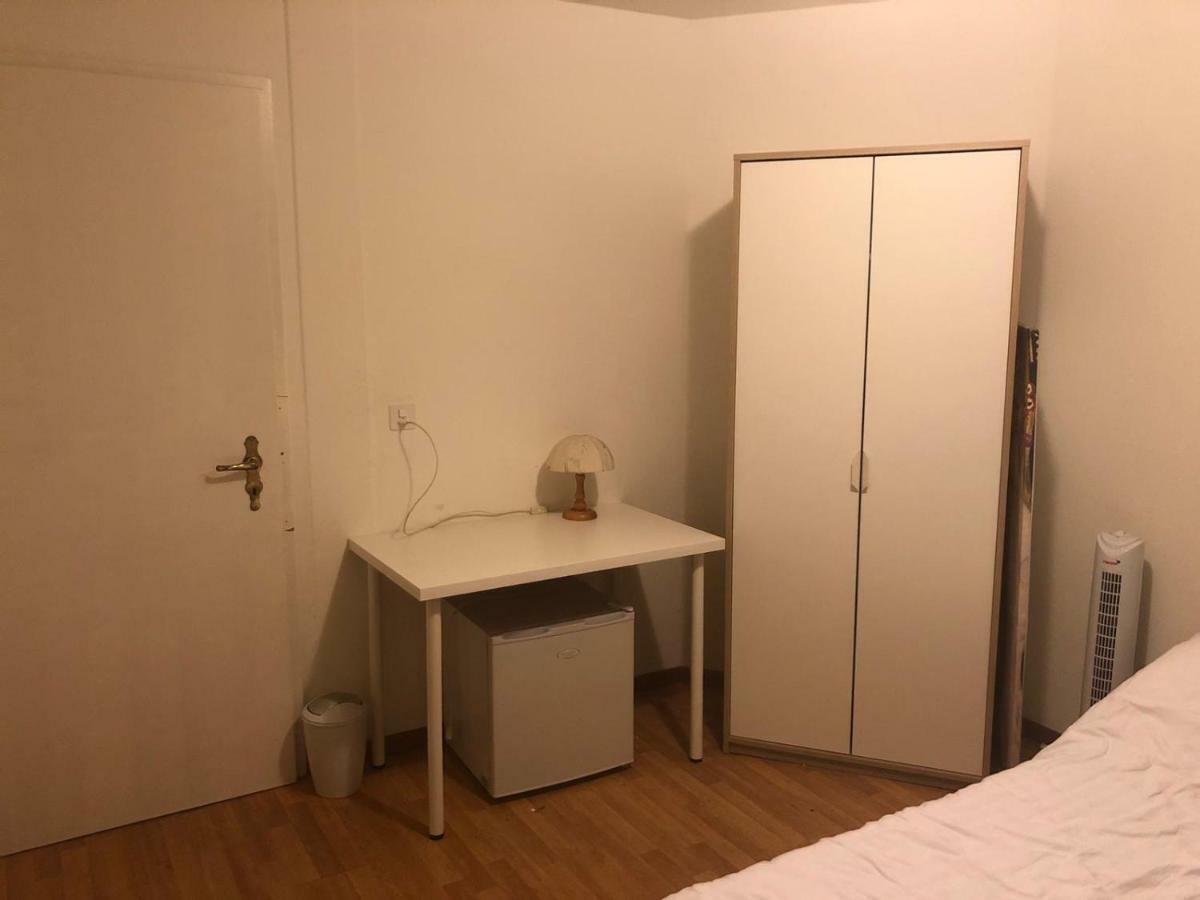 Room Bistro 33 Commugny Luaran gambar